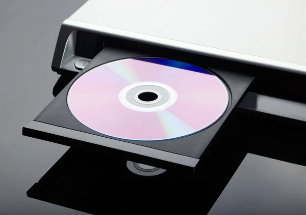 DVD програвач на темному фоні — стокове фото