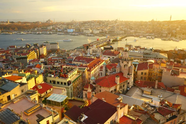 Istanbul Sonnenuntergangspanorama — Stockfoto