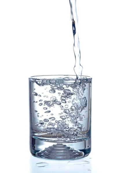 Chorro de agua en vidrio — Foto de Stock