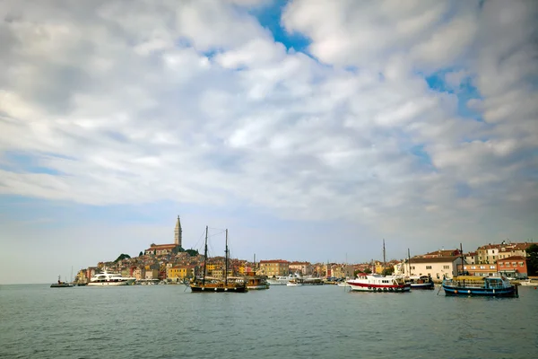 Alte europäische Stadt am adriatischen Meer — Stockfoto