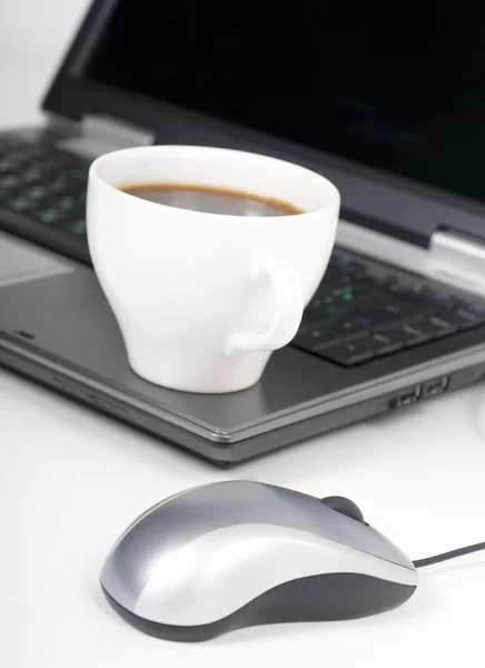 Coffee and laptop — Stock Photo, Image