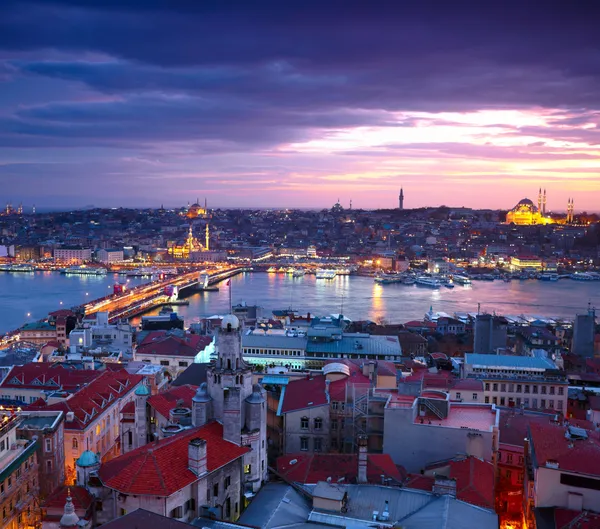 İstanbul günbatımı panorama — Stok fotoğraf