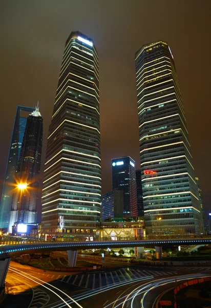 Shanghai lujiazui Financiën en handel zone skyline. — Stockfoto