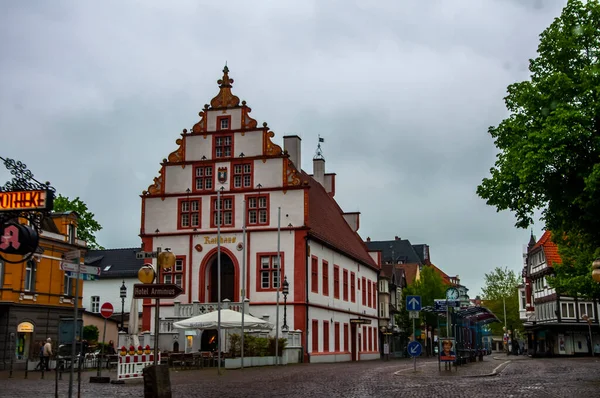 Vacker Fasad Historiska Stadshuset Eller Rathhaus Byggnad Bad Salzuflen Liten — Stockfoto