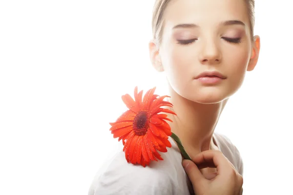 Mujer con gerber brillante — Foto de Stock