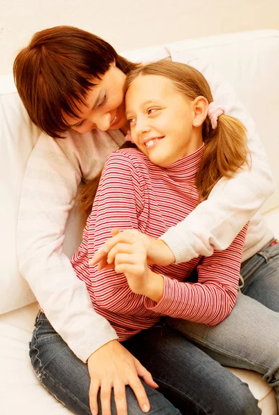 Moeder en haar dochter — Stockfoto