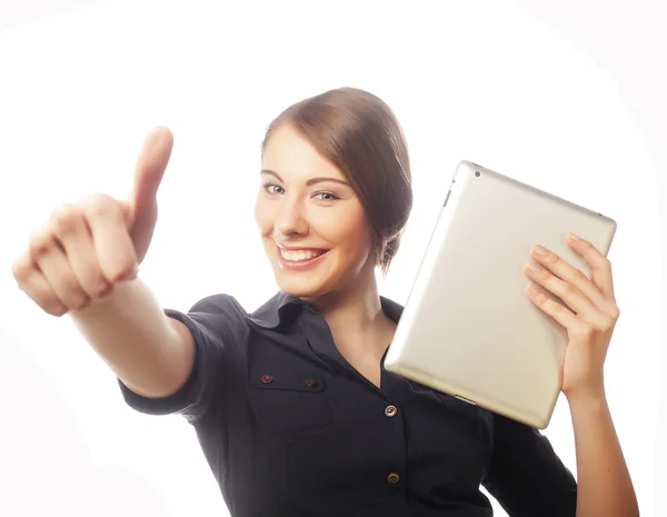 Glimlachende zakenvrouw met Tablet PC duim omhoog Toon. — Stockfoto