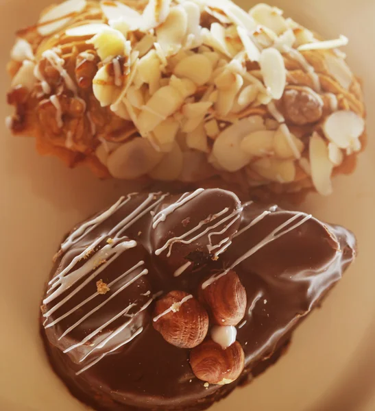 Two cakes on plate — Stock Photo, Image