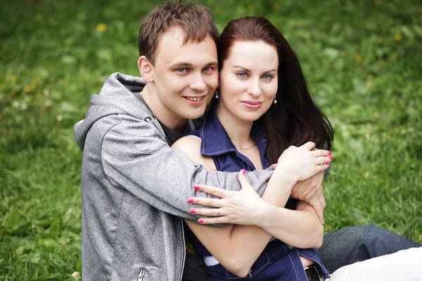 Portrait of beautiful young couple — Stock Photo, Image