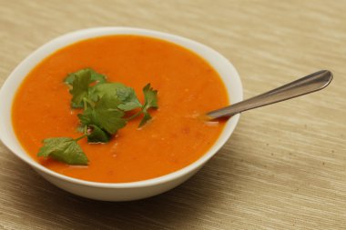 maydanoz beyaz kase kabak çorbası