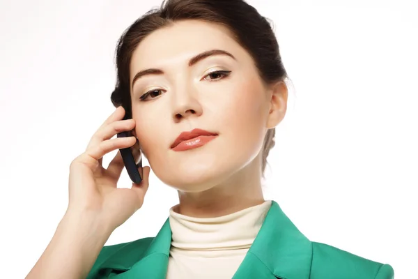 Retrato de sorrir telefone mulher de negócios falando — Fotografia de Stock