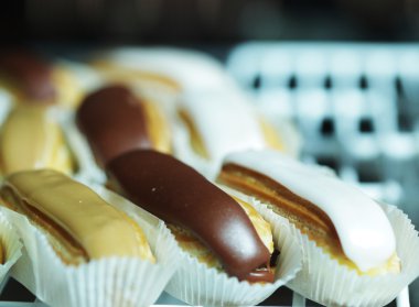 eklerleri plaka üzerinde