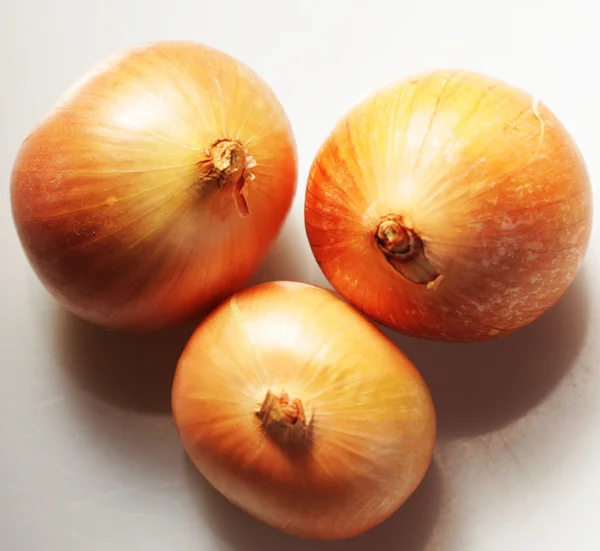 Trzy cebule — Zdjęcie stockowe