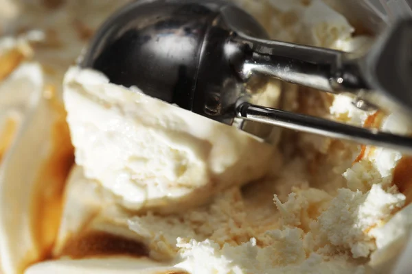 Helado de caramelo cremoso — Foto de Stock