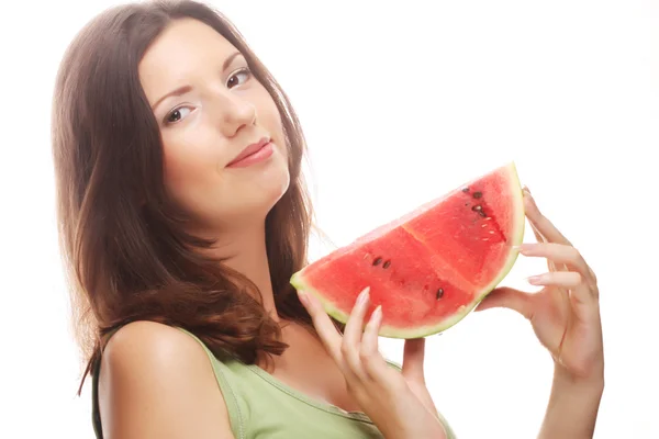 Vrouw met watermeloen klaar om te nemen van een hap — Stockfoto