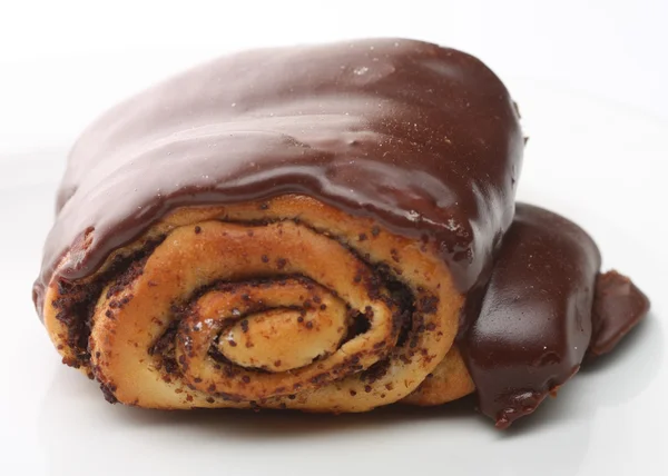 Bun con glassa al cioccolato — Foto Stock