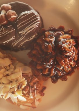 farklı doldurma ile kek