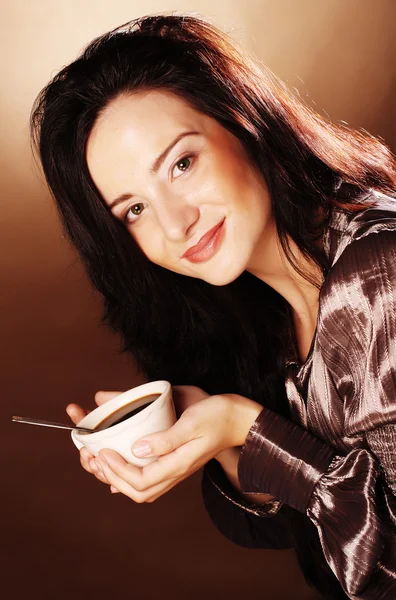 Woman drinking coffee — Stock Photo, Image