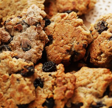 Çikolata parçalı kurabiyeler, yakın çekim.