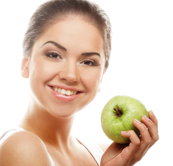 Jeune femme souriante heureuse avec pomme verte — Photo