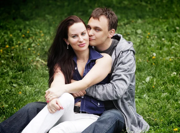 Portrait of beautiful young couple — Stock Photo, Image