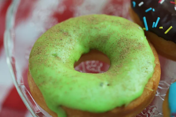 Красочные пончики — стоковое фото