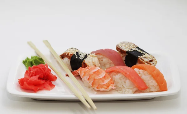 Suşi. güzel Japon gıda. — Stok fotoğraf