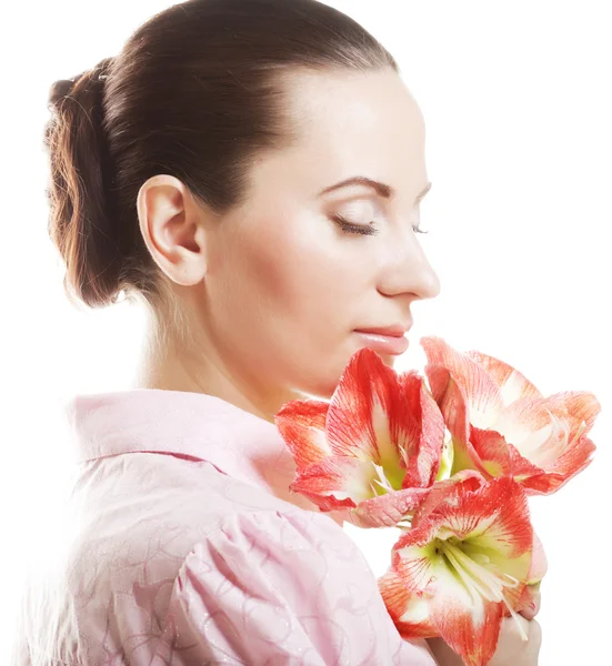 Kvinna med blommor — Stockfoto