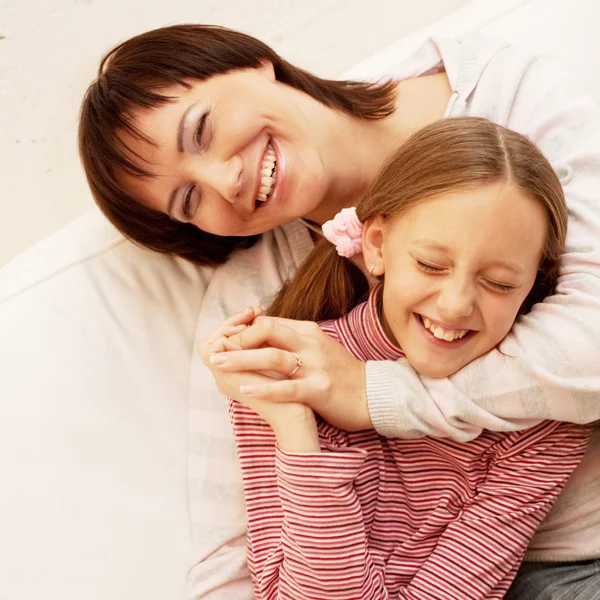 Madre y su hija — Foto de Stock