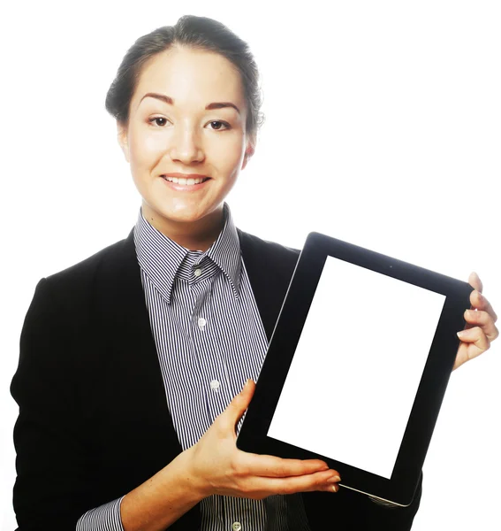 Jovem mulher de negócios mostrando tablet — Fotografia de Stock