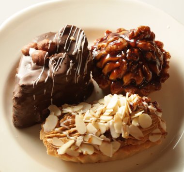 farklı doldurma ile kek