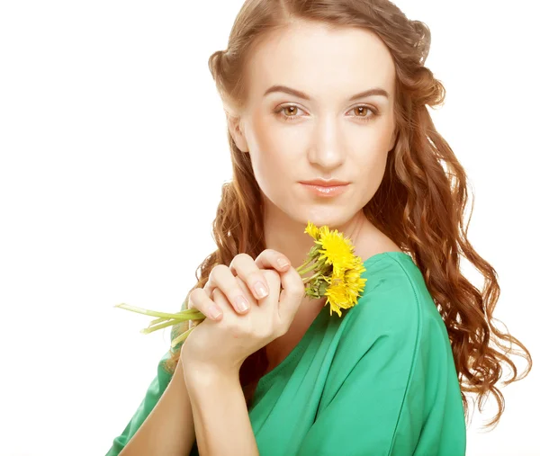 Woman with dandelion bouquet — Stock Photo, Image
