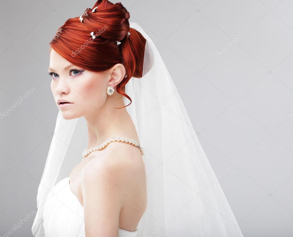 Bride portrait.Wedding dress