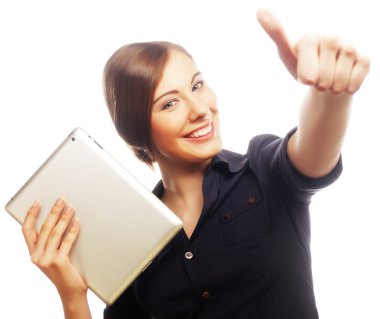 iş kadını ile tablet başparmak yukarıya göstermek gülümseyen.