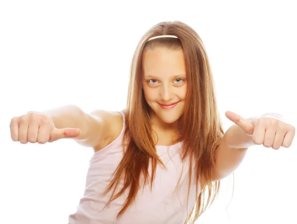 Menina mostrando polegares para cima isolado um branco — Fotografia de Stock