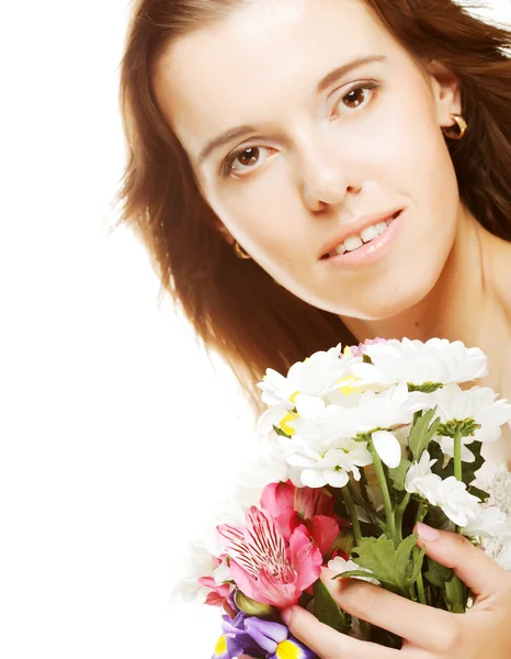 Joven hermosa mujer con flores — Foto de Stock