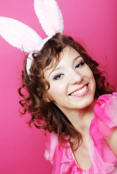 Mujer sexy con orejas de conejo. Playboy rubia . — Foto de Stock