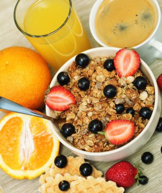 buen desayunoiyi bir kahvaltı