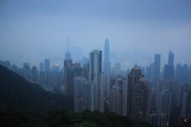 Hong kong. Victoria Limanı, gece.