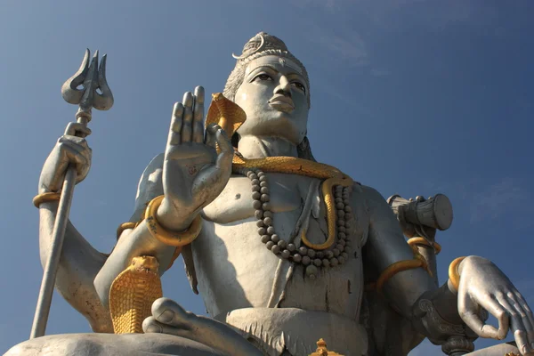 Heer shiva standbeeld in murudeshwar, karnataka, india. — Stockfoto