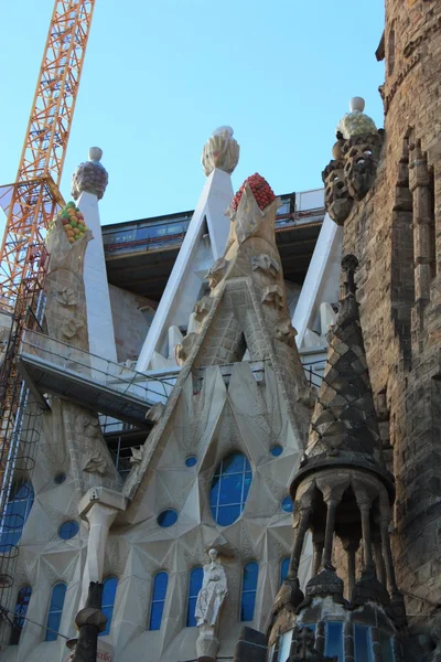 Famosa Sagrada Familia en Barcelona, España . — Foto de Stock