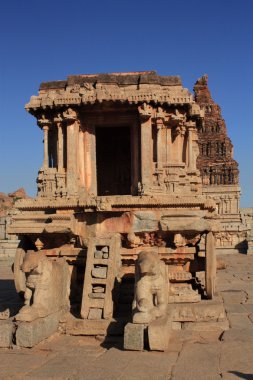 hampi, Hindistan vitthala tapınağında taş arabası.