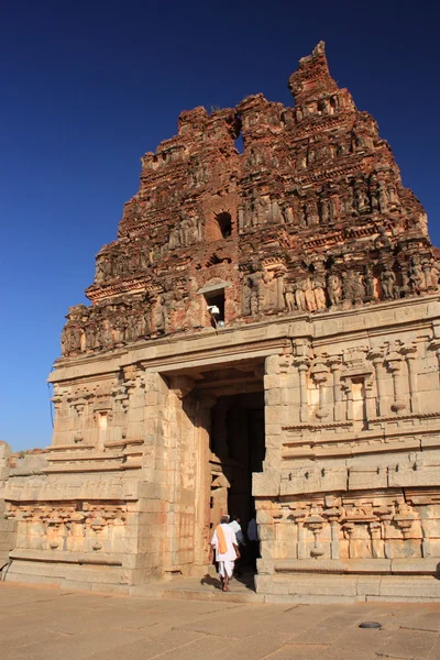 塔拉 （vitthala） 寺在亨比、 邦、 印度. — 图库照片