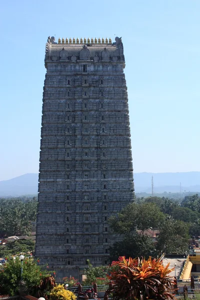 在 murudeshwar、 卡纳塔克、 印度神湿婆庙. — 图库照片