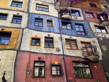 Hundertwasser Evi