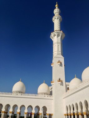 Abu Dabi 'deki Şeyh Zayed camii.