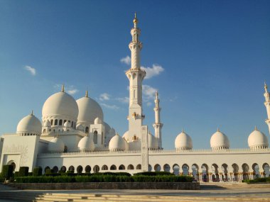 Abu Dabi 'deki Şeyh Zayed camii.