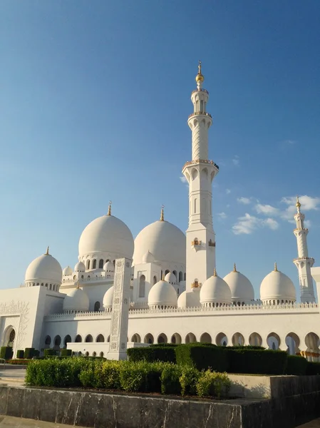 Sheikh Zayed Mosque in Abu Dhabi — Stock Photo, Image