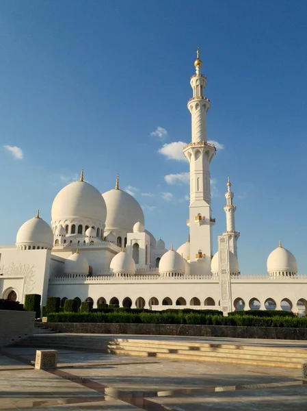 Sheikh Zayed Mosque in Abu Dhabi — Stock Photo, Image