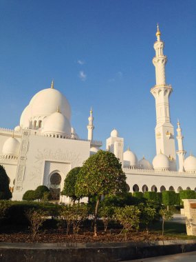Abu Dabi 'deki Şeyh Zayed camii.